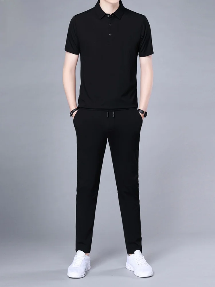 

Ice Silk Sports Suit Men's Summer ort Sve irt with Haome Casual Wear Men's Faion Clete Set