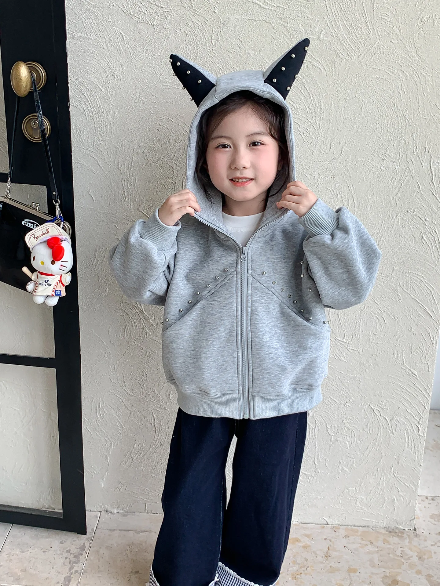 Cute Casual Baby Girls Hooded Jacket with Zipper And Ears Beaded Hood Kids Spring Autumn Clothing for Children