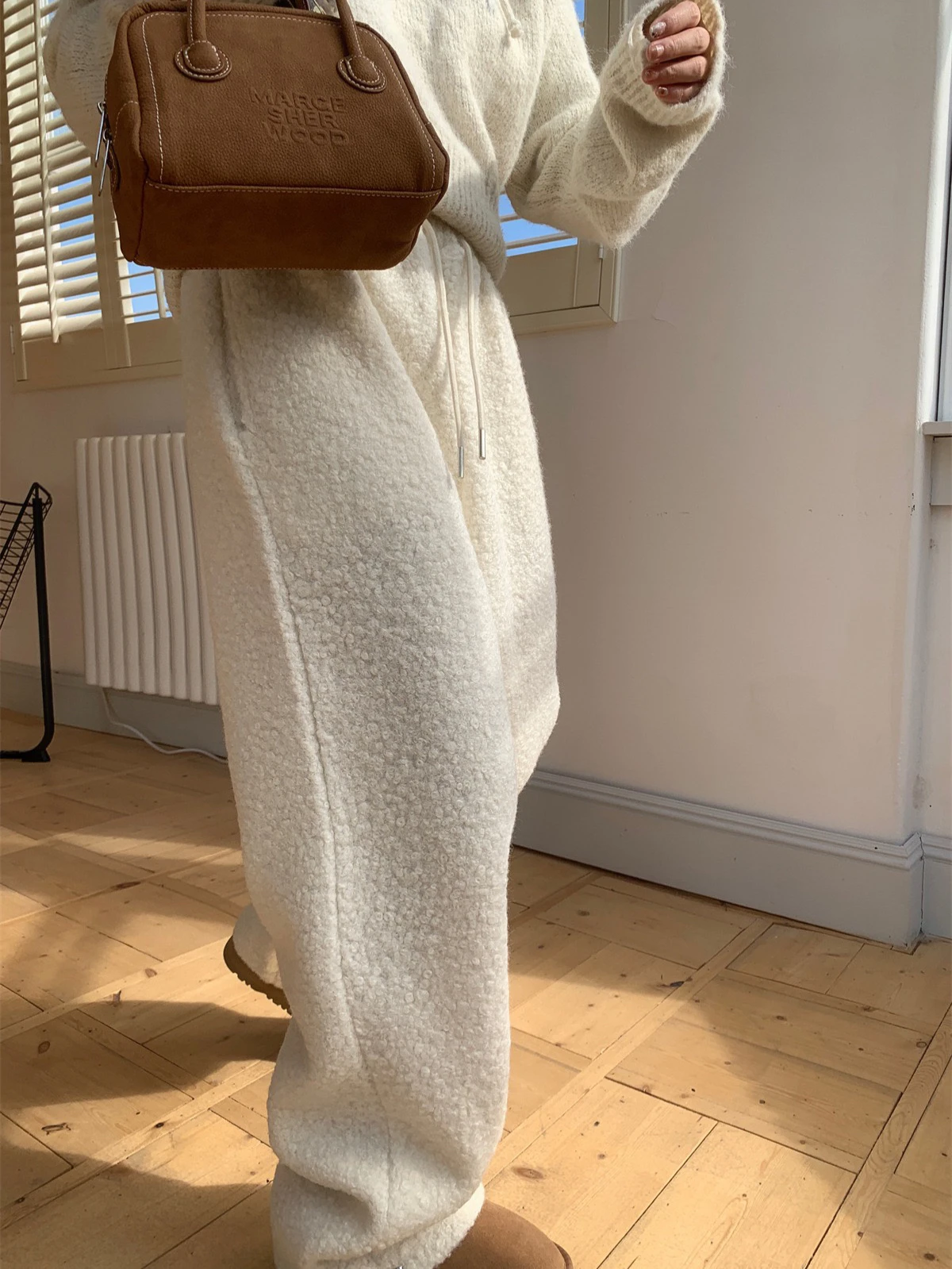 �y�Z�[�����z�n�C�E�G�X�g�L�k���̂���J�t�X�p���c�����t�@�[�T�[�N�����݂̂��郋�[�Y�J�W���A���p���c��Ώ̒ʋ΃X�^�C���X�g���[�g���b�O�p���c