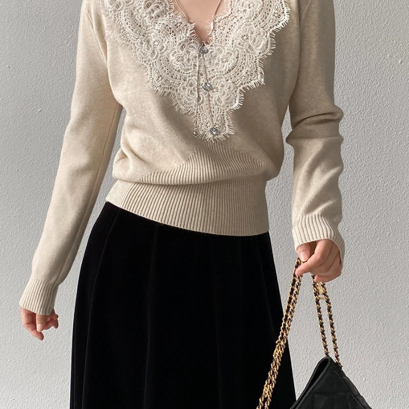 2025 Autumn Hot Sale Gentle Style Lace Splicing Knitted Solid Color Bottom Shirt for Women 5