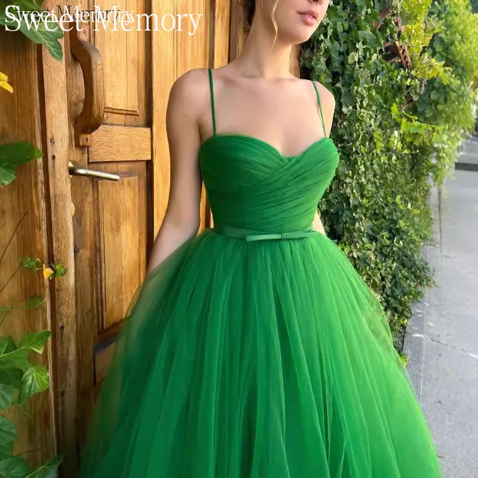 Vestidos de fiesta fucsia verdes personalizados, tirantes finos, vestidos de fiesta de bienvenida de tul, ropa de fiesta de invitados de boda con memoria dulce