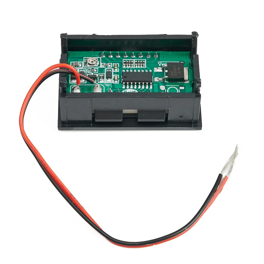Medidor de bateria com voltímetro digital LED, motocicleta marinha de carro 12V72V, barras de energia coloridas, ampla compatibilidade, tensão fácil de ler