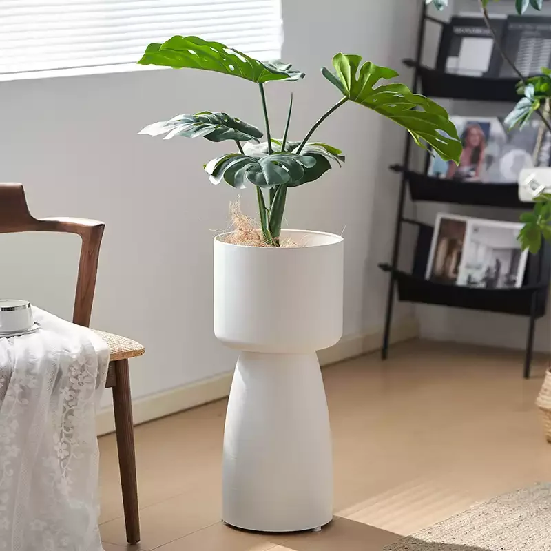 Macetero redondo de hierro forjado con soporte para flores, florero de estilo europeo Ins para sala de estar, exhibición decorativa con almacenamiento para entrada