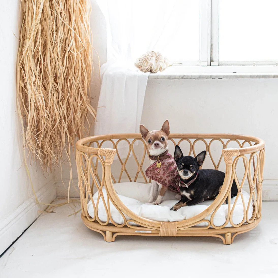 Japanese ins natural rattan dog cat pet bed teddy kennel princess bed summer removable cage