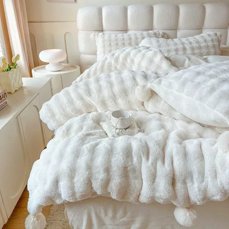 

High-end Tuscan Faux Fur Warm Autumn Winter Bedding Set White Thickend Warmth Double Duvet Cover Set Cozy Comforter Cover Sets