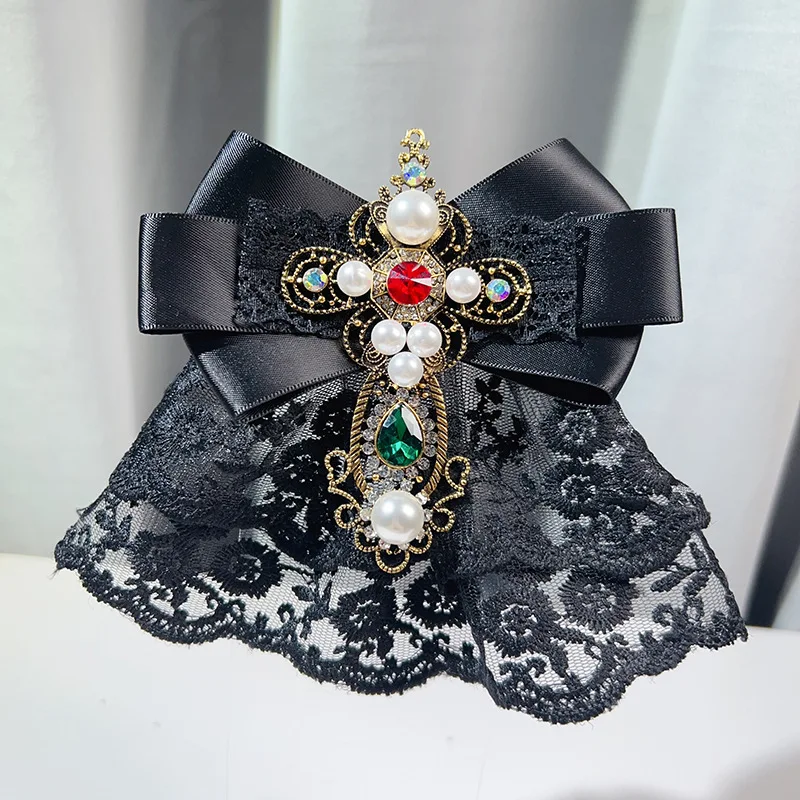 

Retro Rhinestone Fabric Lace Bow Tie Brooch Pins for Women Cross Pearl Necktie Elegant Vintage Style Jewelry Accessory