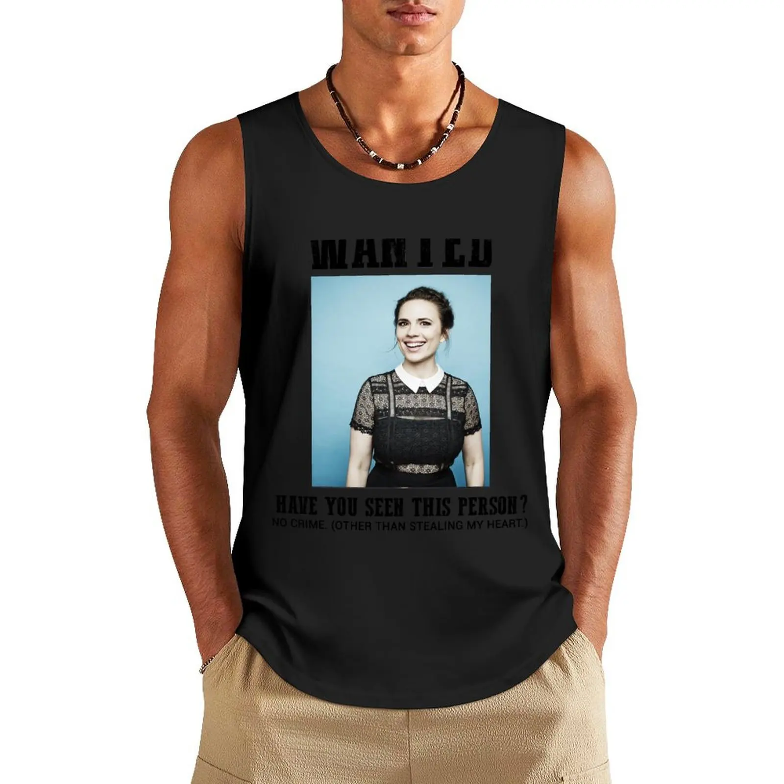 Требуется: майка hayley atwell, Мужская футболка, Летний жилет