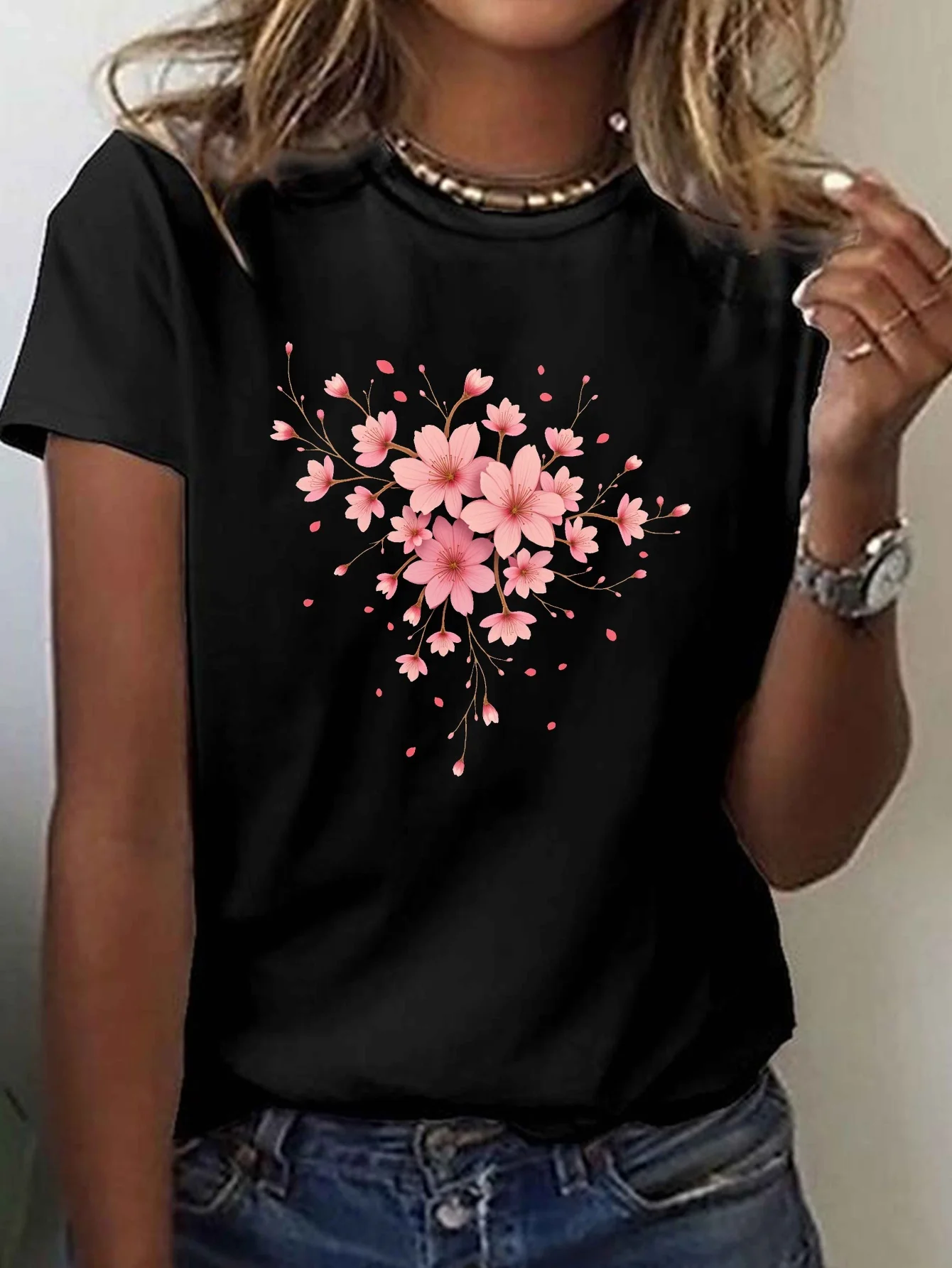 

Women's Pink Cherry Blossoms Print T-Shirt - Short Sleeve Crew Neck Casual Top with Watercolor Splash Design for Spring & Summer