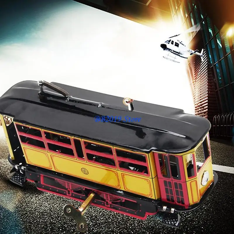 Q0KB Retro Wind Up Tram Cable Bus Clockwork Streetcar Toy Vintage Collection Kid Gift