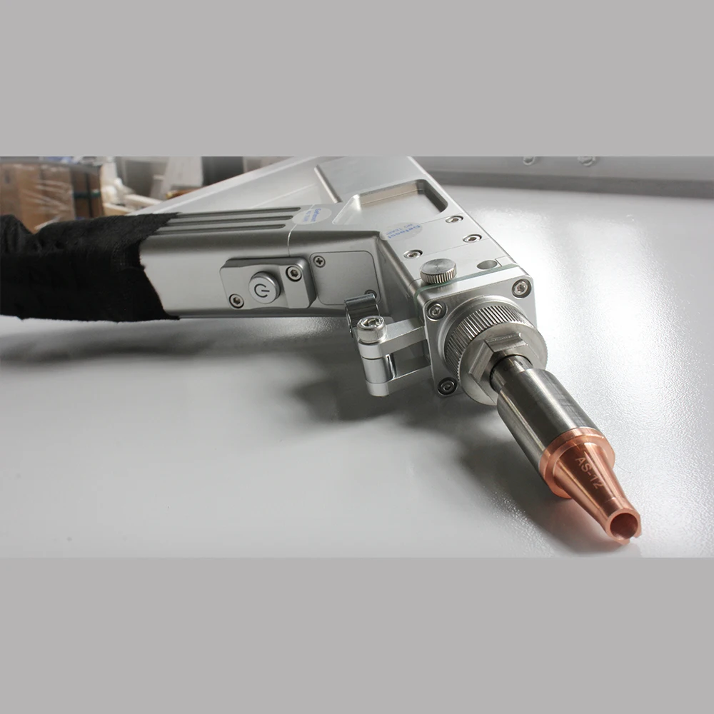 HotHandheld 4&1 Gefasst SUP 23T Original 3kw Laser Welding Machine Welding Gun
