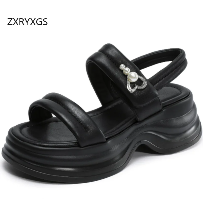 

Мягкие женские модные сандалии ZXRYXGS из овчины с жемчугом и стразами, на платформе, легкие, увеличивающие рост, новинка 2026 года, летние сандалии с открытым носком