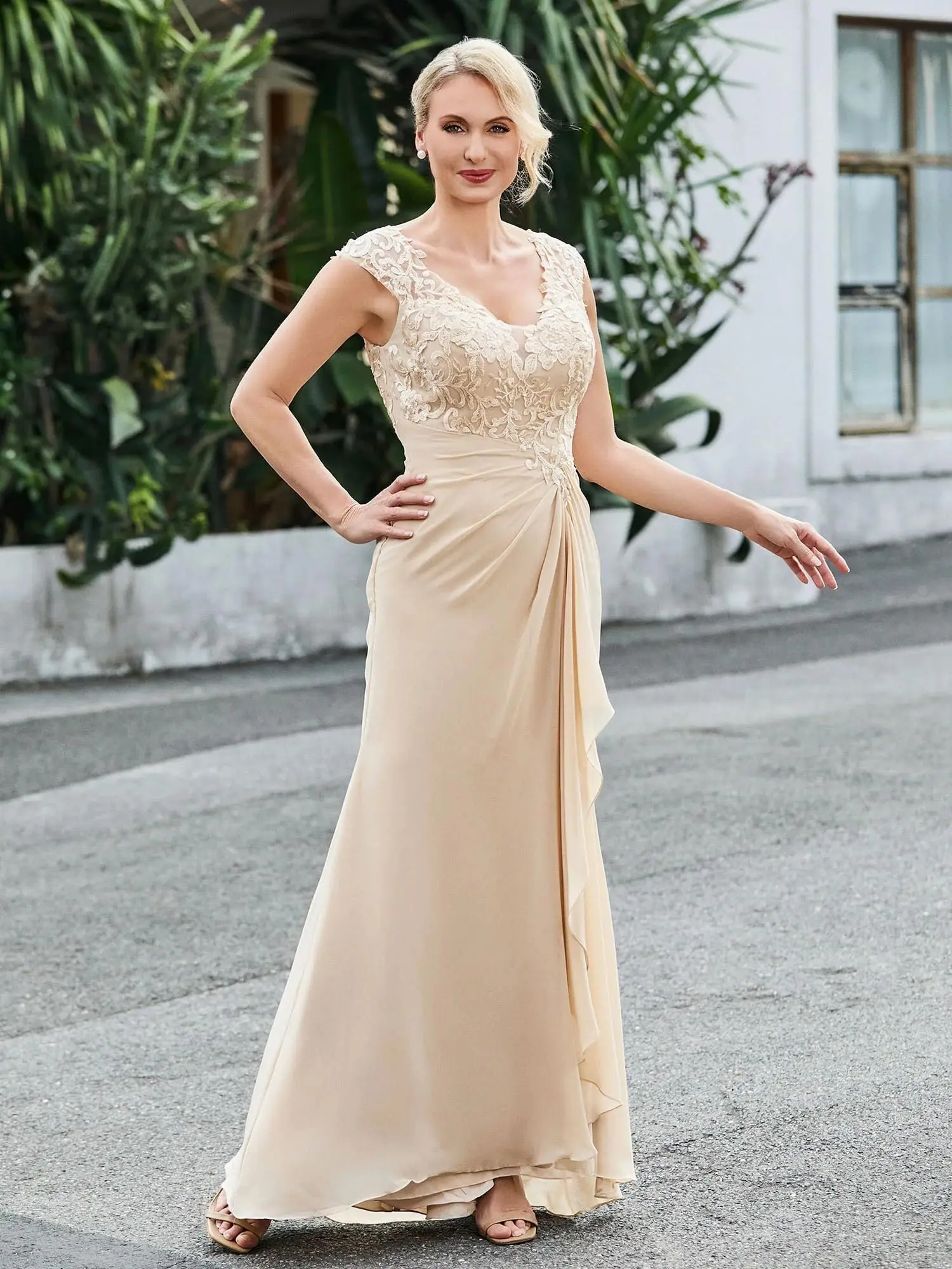 레이스 아플리케 신부 어머니 드레스 여성용 민소매 주름 장식 바닥 길이 쉬폰 정장 드레스