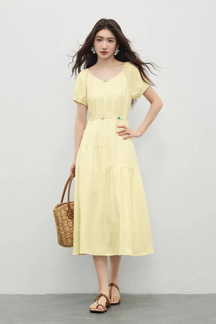 SENTUBILA Damen A-Linien-Kleid, weiß, V-Ausschnitt, asymmetrischer Schnitt, farblich abgesetzte Details, mit Perlen verziert, mit Bändern, kurze Puffärmel, Kleid 162LO5948 – Detail 17