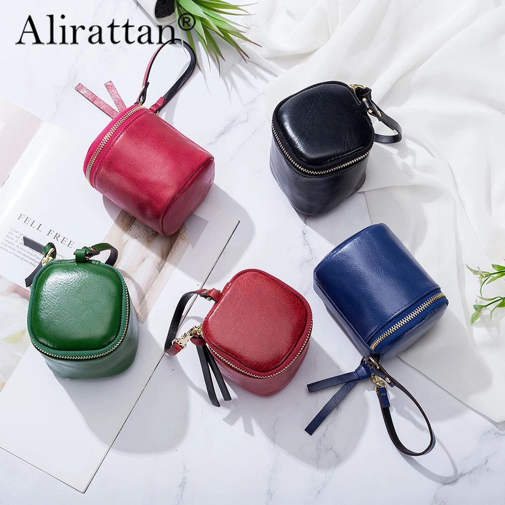 Alirattan 2025 New Mini Handle Red Bag Earphone Bucket Bag Soft Leather Minimalist Design Coin Storage Zero Wallet