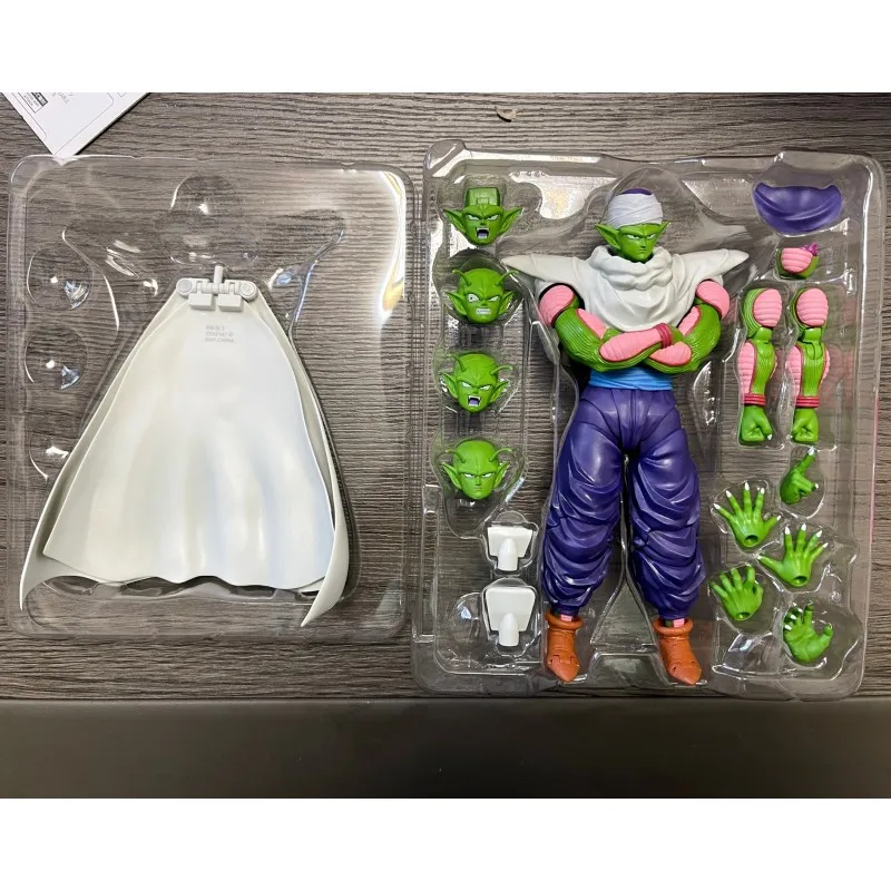 Bandai Originele Shfiguarts Dragon Ball Z Piccolo Met Cape Super Hero Action Figure Pvc Anime Figurine Collection Model Speelgoed Cadeau