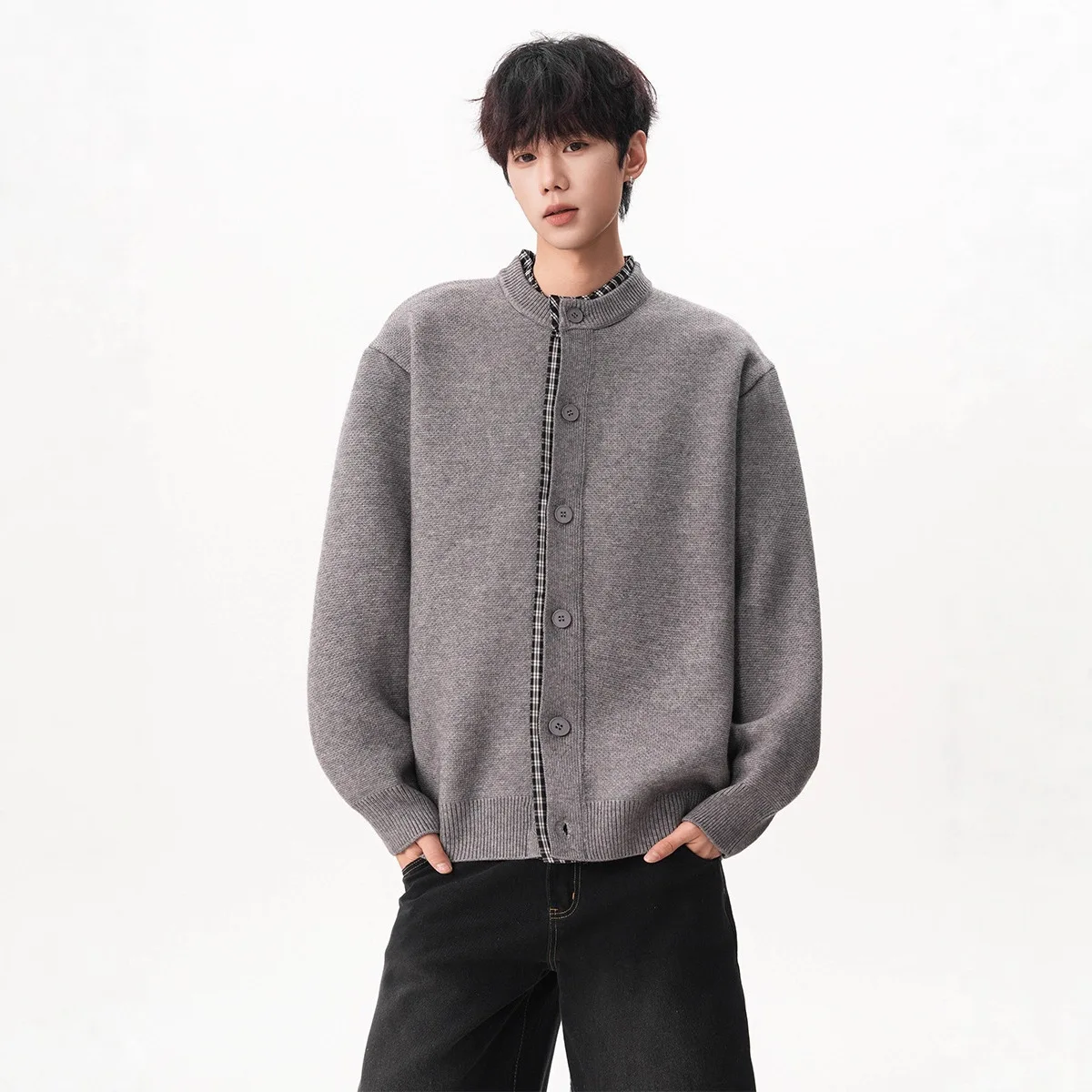 

Мужской повседневный вязаный кардиган-свитер в клетку с эффектом двухслойности, из полиэстера, с воротником, рукав 3/4