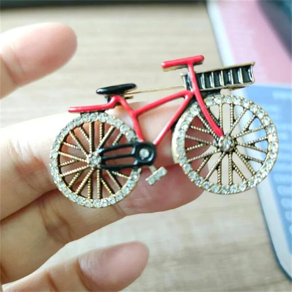 Vintage Bicycle Pin Pen Accordion In 80s Lapel Pin Brooch Custom Fashion Jewelry Badge Remembrance Gift