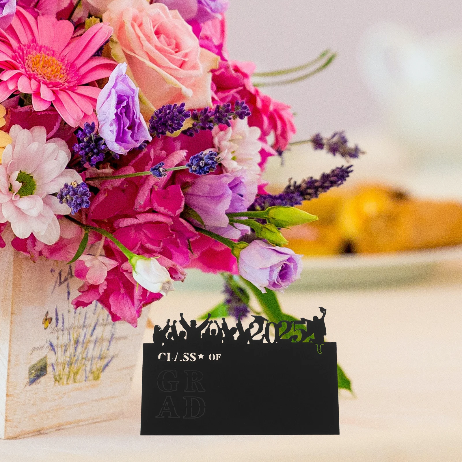 50 pcs Graduation Place Cards Class Of 2025 Hollow Design Name Cards For Party Decorations Seating Table Sign Celebration Seat