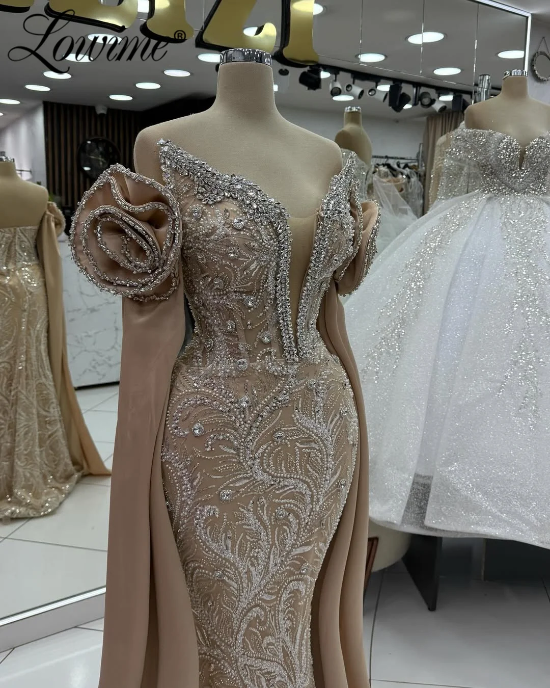 

2025 Индивидуальные вечерние платья цвета шампанского с накидкой и рукавами Vestidos De Gala, вечернее платье с кристаллами и бисером, свадебные ночные платья для выпускного вечера