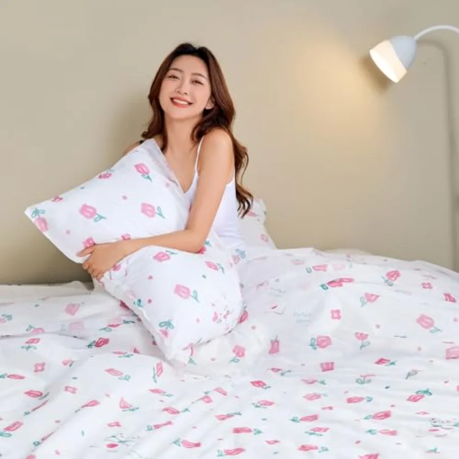 Portable Disposable King Size Bedding Set for Travel: Includes Bed Sheets Quilt Cover and 2 Pillowcases Ideal for Hotels Campin