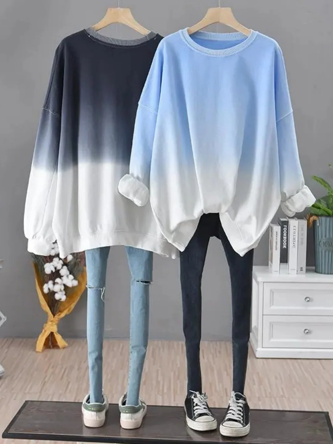 Laid-back Style Oversized Tie-Dye Color Block Hoodie Long Sleeve round Neck Slimming Women's Top Casual Loose Fit Gradient Pa...