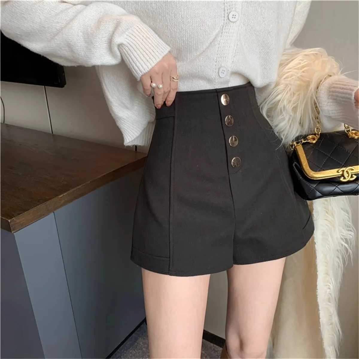 ハイウエストシックショーツ レディース 夏 秋 ヴィンテージ 無地 ボタン Aライン ワイドレッグ ショートパンツ 韓国風 スリム カジュアル トラウザーズ ストリート