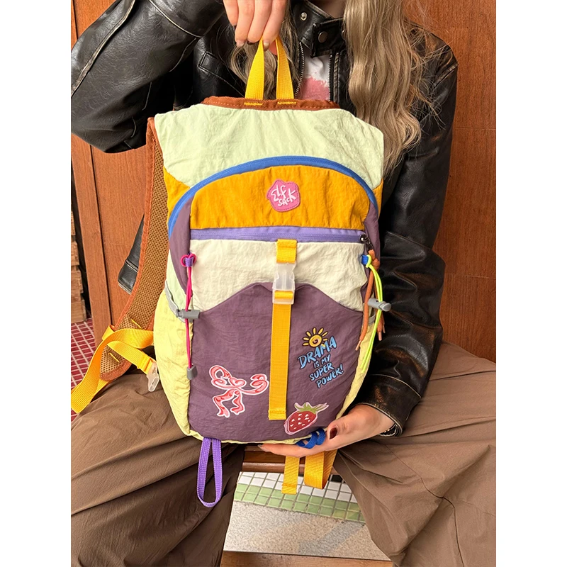 ELFSACK Women's Cute Colorblock Hiking Backpack, Strawberry Embroidery Casual Daypack, Lightweight Outdoor Travel Bag