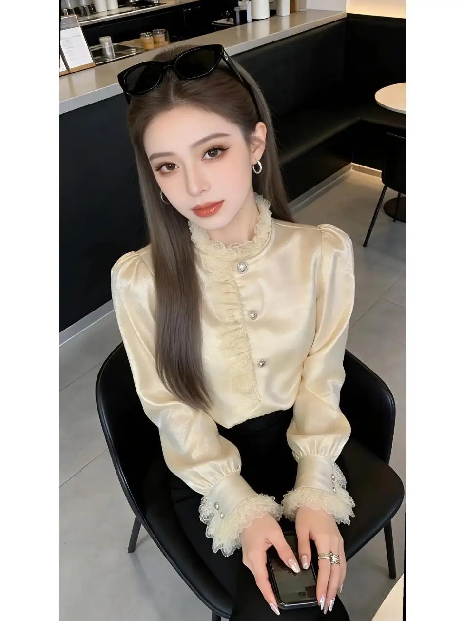 Elegant Lace Splice Shirt Women's Fashionable Court Style Spring New Arrival Long Sleeve Breathable Skin-friendly Casual Top