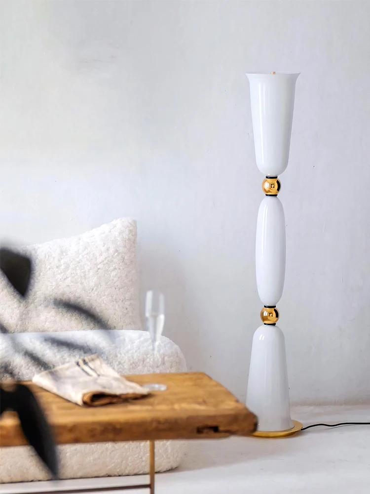 

Customizable Lily of the Valley Floor Lamp