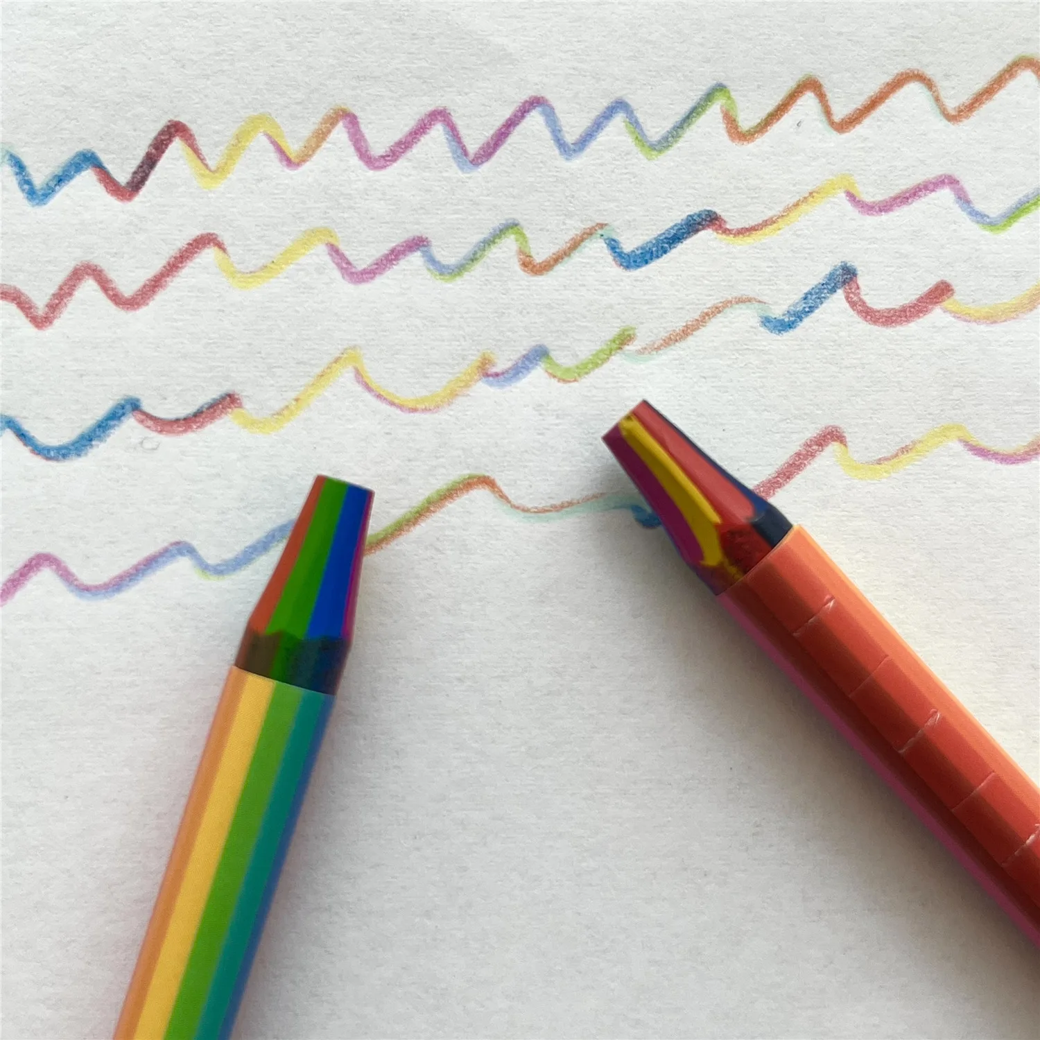 3pcs Set Woodless Rainbow Pencils 8 Colors in 1 Multi-color Pencils for Graffiti Painting Gradual Color Changes