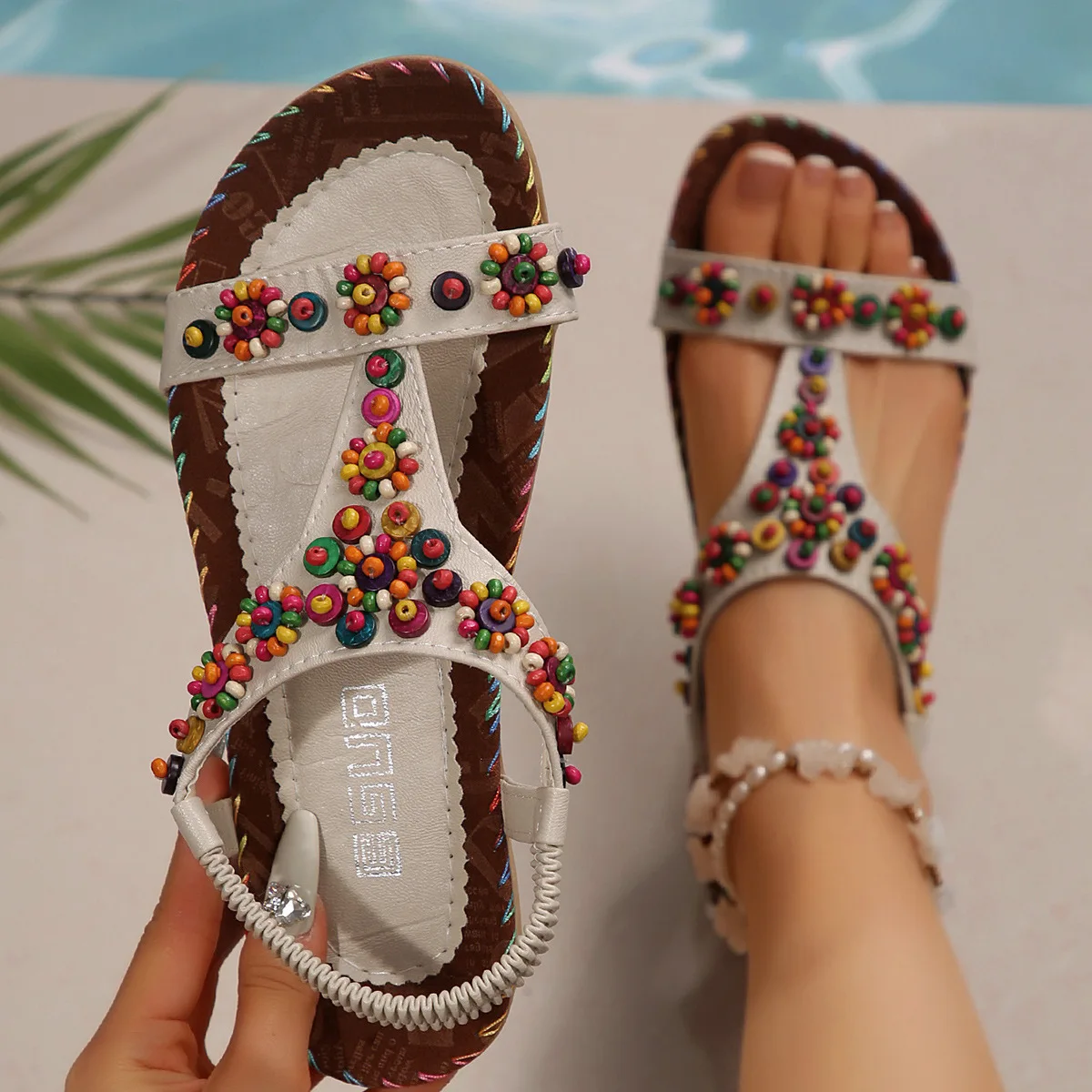 

2026 New Summer Casual Sandals Women Bohemian Beach Shoes for Women Beaded T-belt Slip on Ladies Flat Sandals Zapatos Mujer