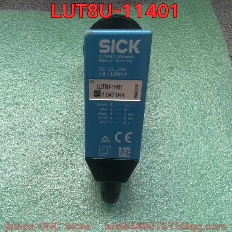 The second-hand LUT8U-11401 fluorescent sensor function test normal lens does not count.