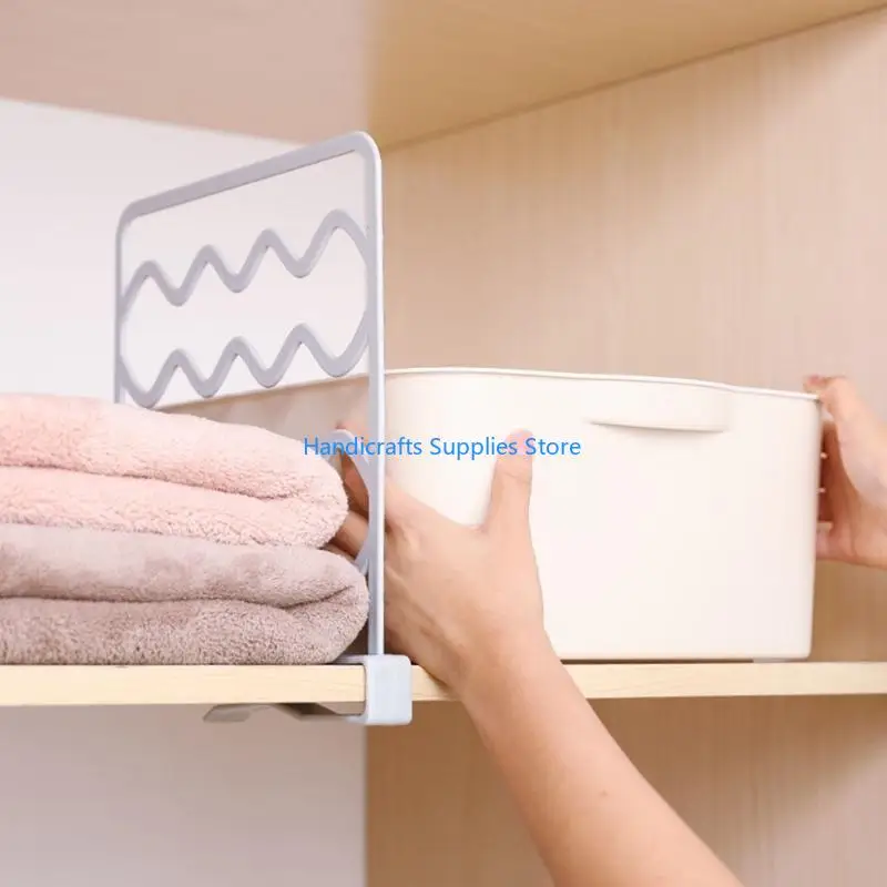 I divisori abiti da armadio R1WA Divisori guardaroba Shelf Divider Ben organizzati PP Materiali Divisori usati per da