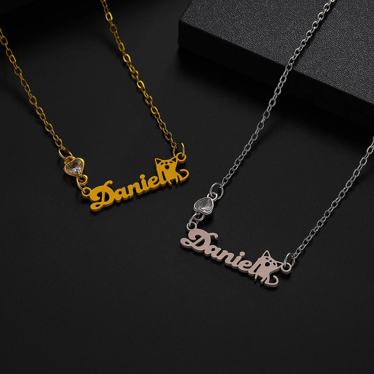 Персонализированное ожерелье с именем, цепочка с подвеской в виде кота из нержавеющей стали, подарок на день рождения