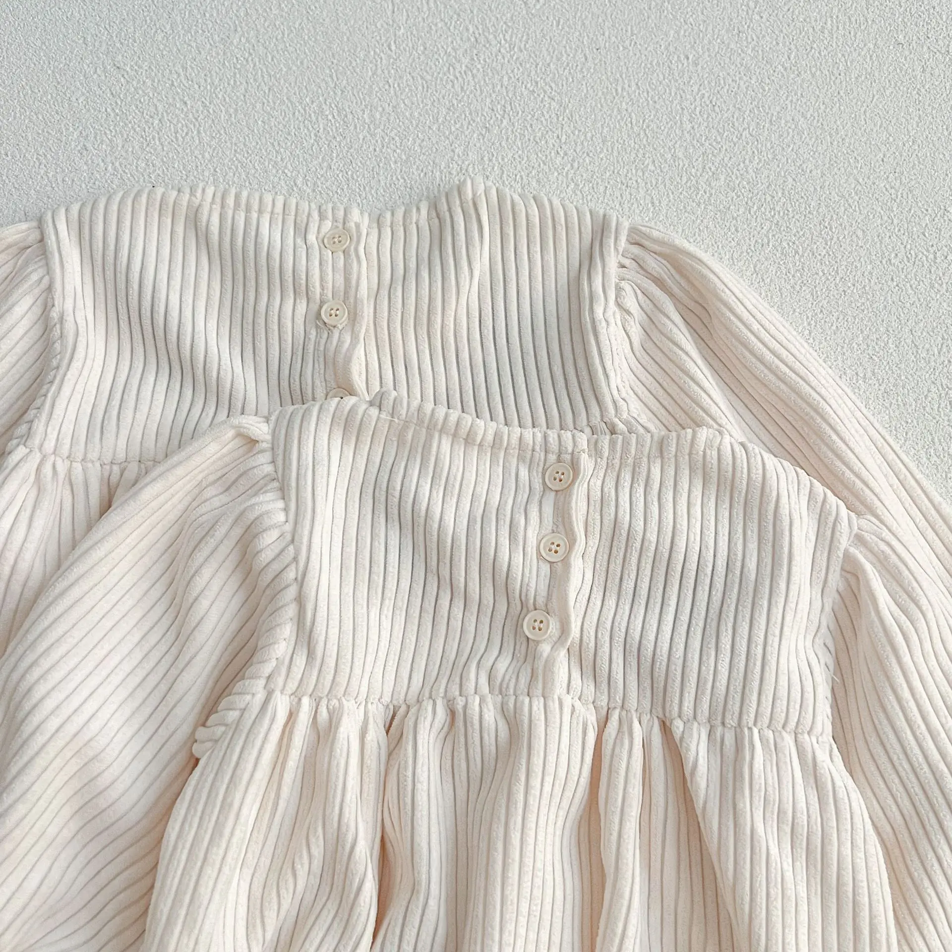 Herbst Kleinkind Baby Mädchen Strampler Cord Langarm Gestickte Blumen Neugeborenen Baby Mädchen Overall Frühling Baby Mädchen Kleidung – Detail 4