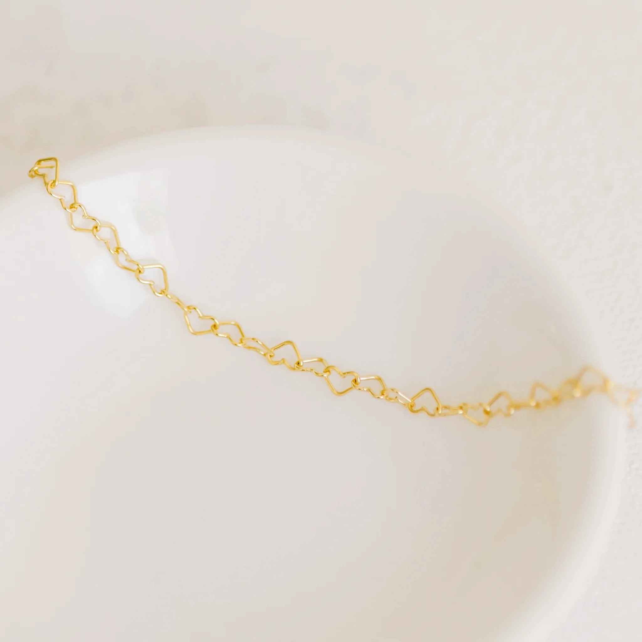 14K Gold Filled Heart Chain Bracelet Handmade Dainty Bracelet Waterproof Tarnish Resistant Jewelry Gift for Women