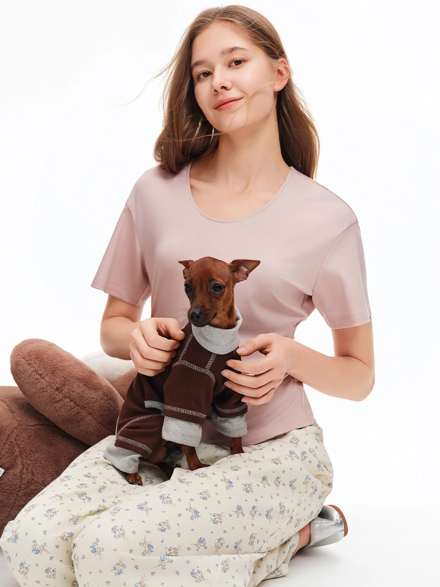DUSHU 2026 Summer Women's Multi-Color U-Neck Short Sleeve T-Shirt - Fresh Summer Collection for Daily Casual Wear