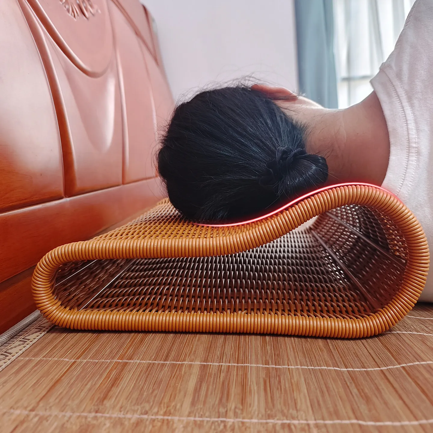 Cervical spine hollow breathable pillow handmade imitation rattan weaving hard hollow lunch break pillow household Chinese style