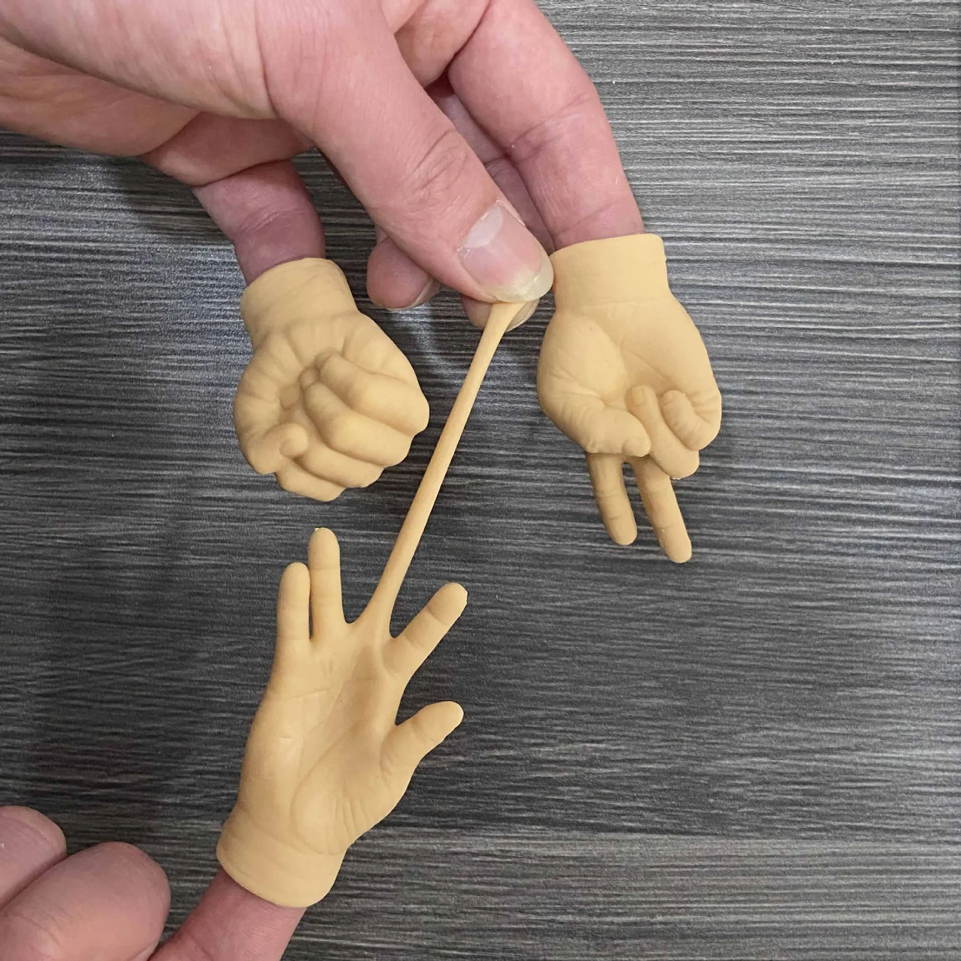 Nuovo Mini gomma morbida TPR Tiktok gatto divertente piccola mano Stretching gomma morbida Stretching simulazione piccola mano divertente trucco divertente