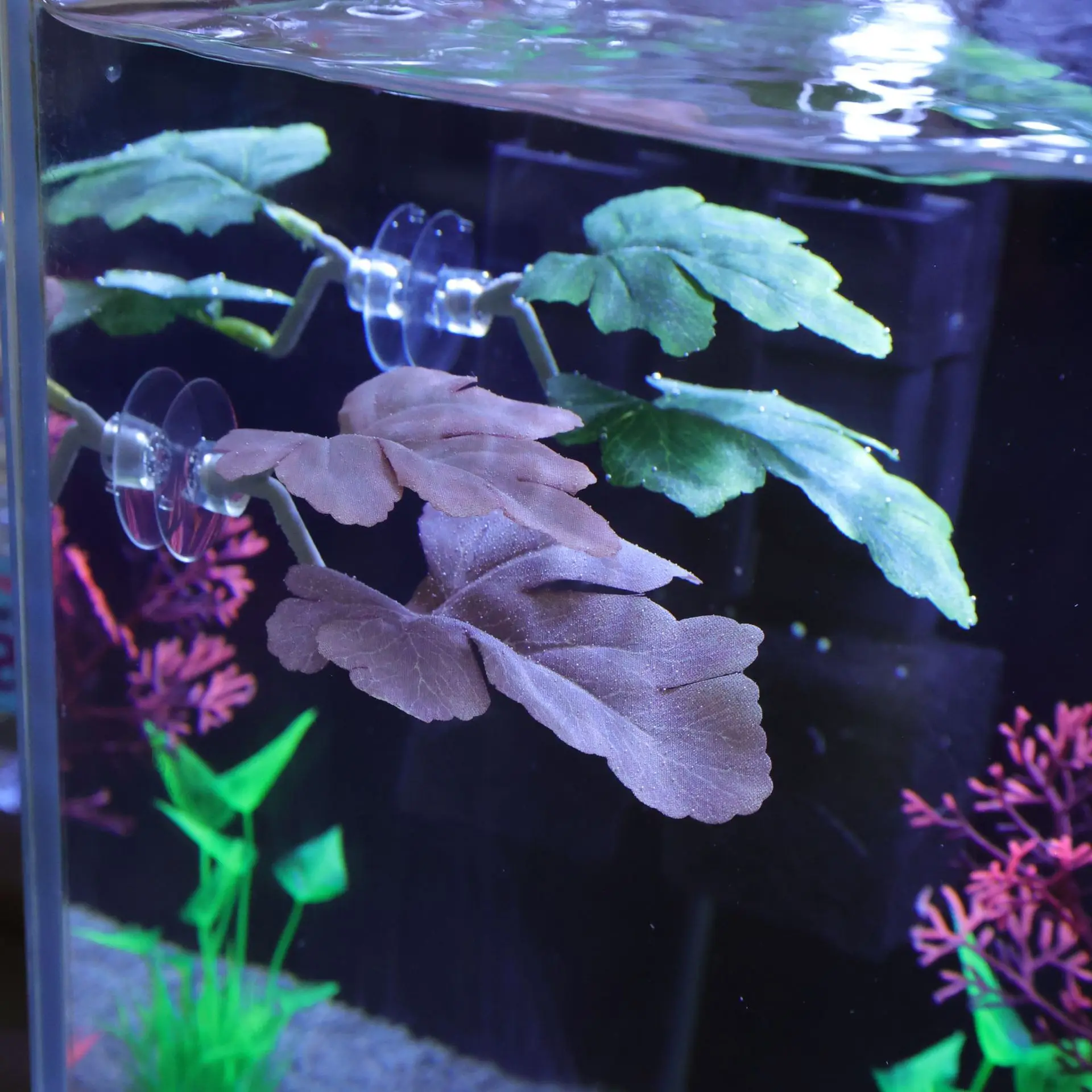 Betta fish rest leaf aquarium landscaping betta fish spawning leaf simulation plastic water grass decoration