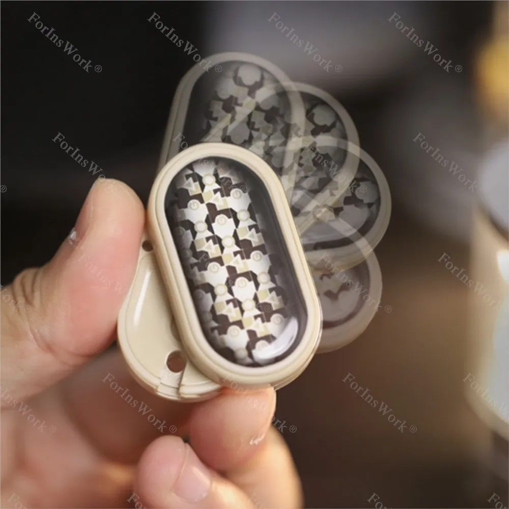 GAO STUDIO RICH COINS MIX Magnetic Direct-push Mechanical Rotating Decompression Push Slider Office Desk Accessories Craft Toys