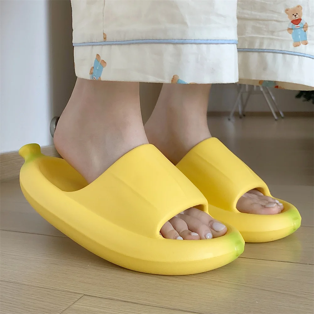 Fuuny Lovely Banana Slippers Women Anti-slip Eva Soft Thick Sole Sandals Bathroom Slipper Female 2023 Summer Fruit Shoes