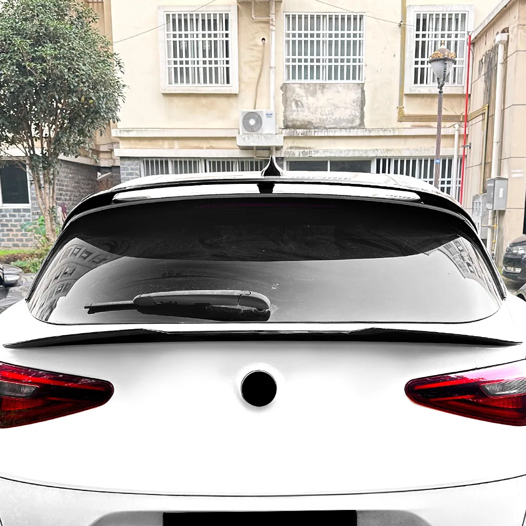 

FOR Alfa Romeo Stelvio 2018-2024 ABS Tail Trunk Wing Decoration M4 Style color Rear Lip Spoiler