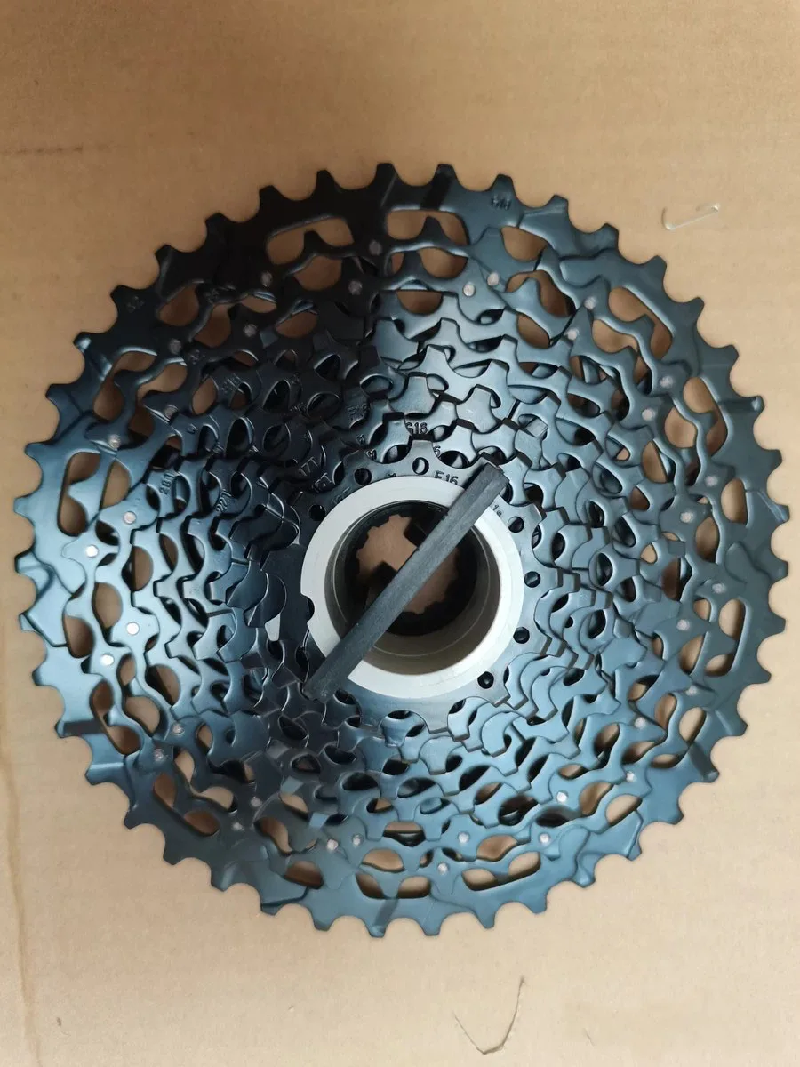 SRAM NX PG-1130 CASSETTE CS-PG-1130-A1 Compatible with all SRAM 11-speed chains Compatible with all SRAM 11-speed chains