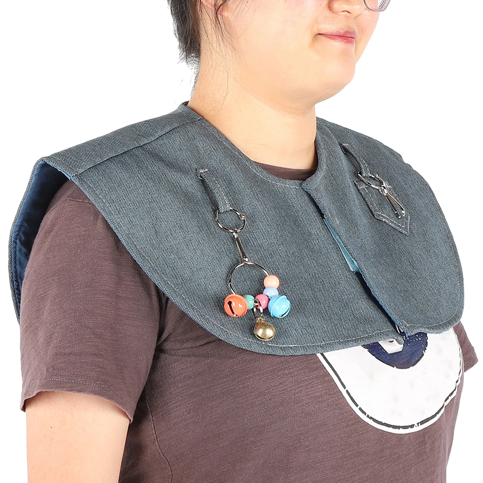 Parrot Training Shoulder Cape Thicken Cloth Anti Scratch Anklet Pet Shoulder Pad Diaper Shawl (Random Color Bell Pendant)