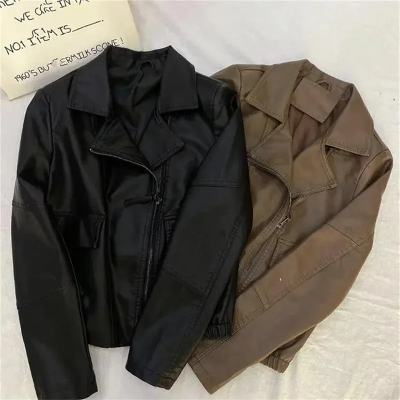 เสื้อแจ็คเก็ตหนังซิปแบบนุ่มสำหรับผู้หญิง สไตล์ฤดูใบไม้ผลิและฤดูใบไม้ร่วง เสื้อแจ็คเก็ตหนังลำลองสำหรับผู้หญิง แฟชั่นเกาหลี เสื้อคลุมอเนกประสงค์