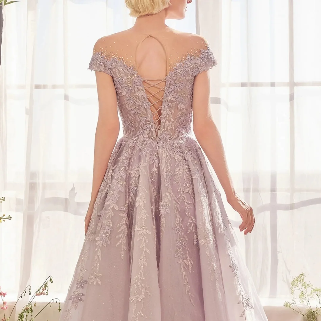 شيك كاب كم فساتين لحضور الحفلات الموسيقية مع يزين الدانتيل الفاخرة الترتر غير النظامية الكشكشة فساتين الخطوبة مهرجان جمع فستان