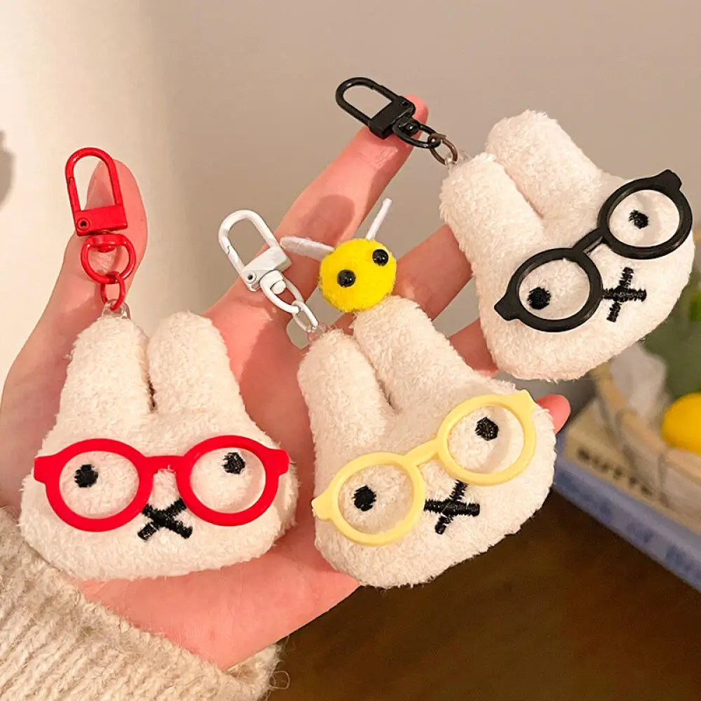 Miffy Rabbit Cartoon Niedlicher Plüsch-Anhänger Brille Miffy Little Rabbit Schlüsselanhänger Rucksack High Appearance Level Anhänger Zubehör