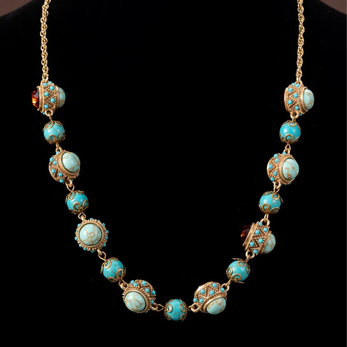 Vintage Bezel Set Turquoise Choker Necklace Women Retro Mid-Century Cubic Zirconia Inlaid Elegant Ladies Jewelry Gift