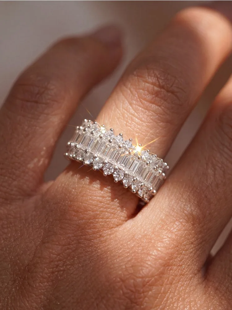 925 Sterling Silber Klassischer Breiter Ring mit Vollbesatz aus Zirkonia für Damen, Verlobung, Hochzeit, Luxusmode, Hochwertiger Edel-Schmuck – Detail 3